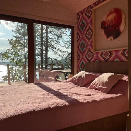 Dziesiątka Nad Samym Jeziorem - Pierwsza Linia Dom wakacyjny