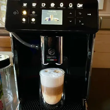 Dziesiątka Nad Samym Jeziorem - Pierwsza Linia *