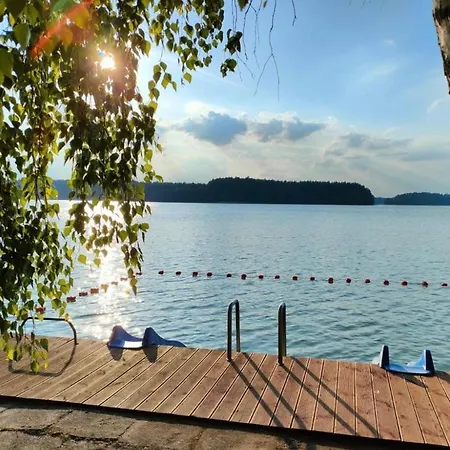 Holiday home Dziesiatka Nad Samym Jeziorem - Pierwsza Linia