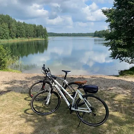 Dziesiatka Nad Samym Jeziorem - Pierwsza Linia Casa vacanze