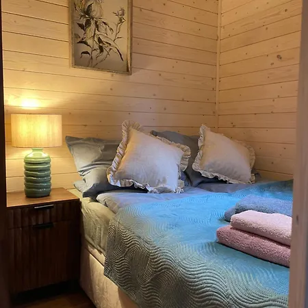 Casa vacanze Dziesiatka Nad Samym Jeziorem - Pierwsza Linia Borsk