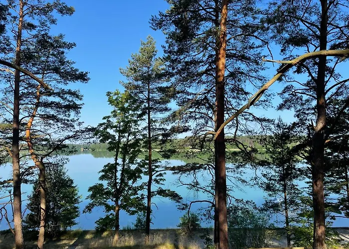 Vakantiehuis Dziesiatka Nad Samym Jeziorem - Pierwsza Linia Borsk