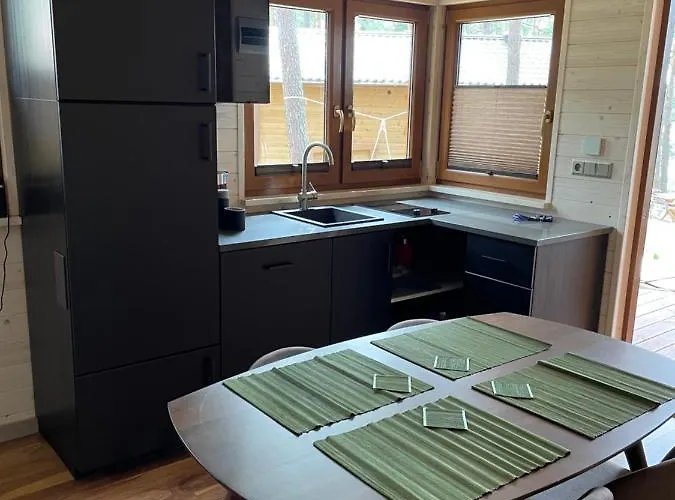 Dziesiatka Nad Samym Jeziorem - Pierwsza Linia Сasa de vacaciones *