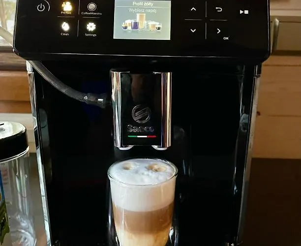 Dziesiatka Nad Samym Jeziorem - Pierwsza Linia *