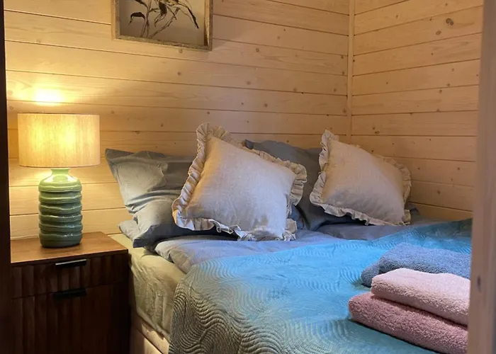 Сasa de vacaciones Dziesiatka Nad Samym Jeziorem - Pierwsza Linia Borsk